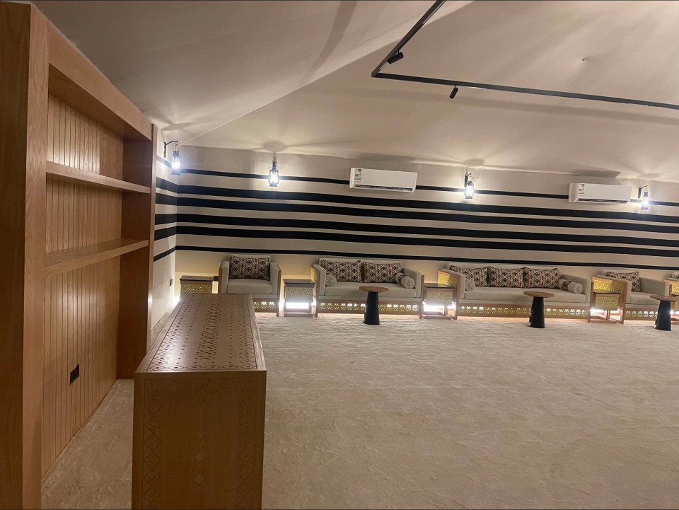 خيام ملكية الأحساء