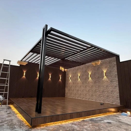 برجولات وجلسات خارجية