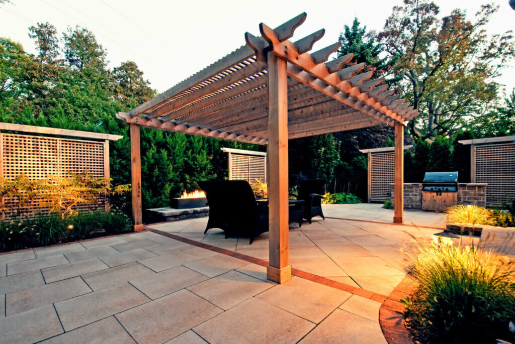 برجولات وجلسات خارجية