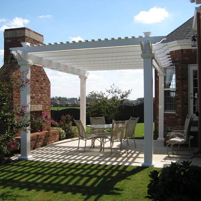 برجولات وجلسات خارجية