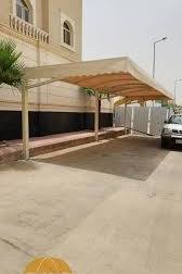 مظلات معلقة